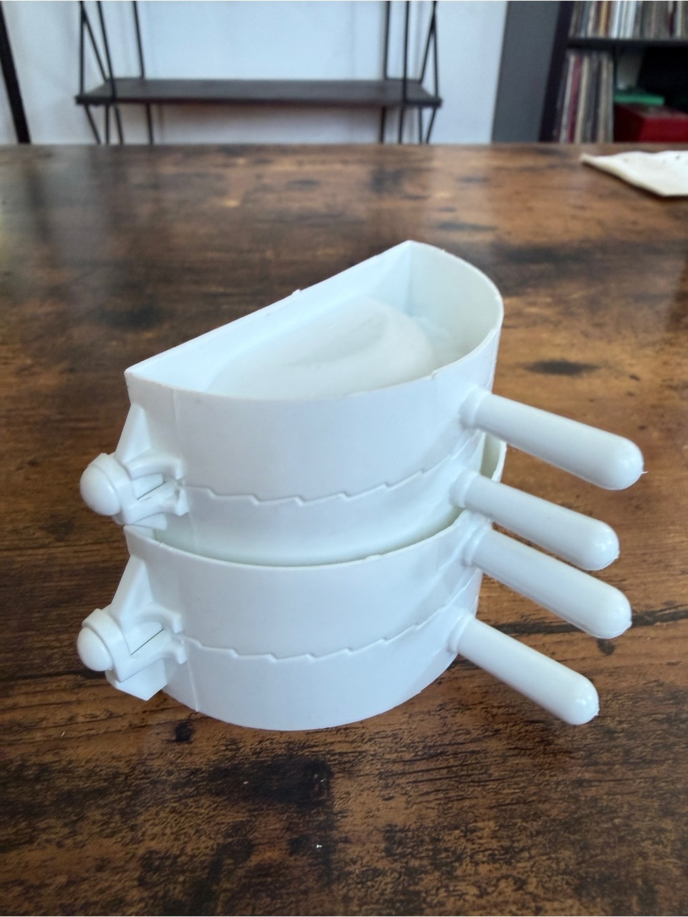 generic white plastic dumpling and empanada presses - Picture 8 of 9